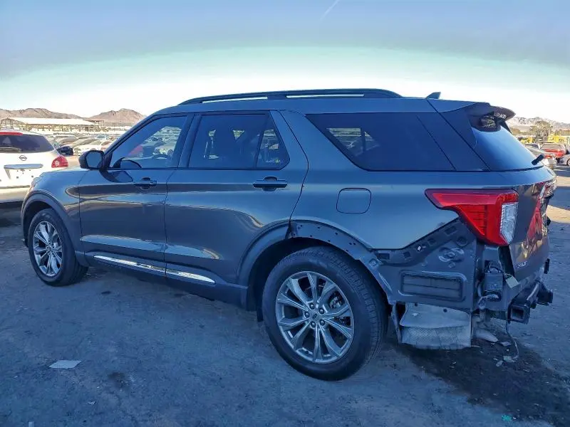 2021 FORD EXPLORER XLT  