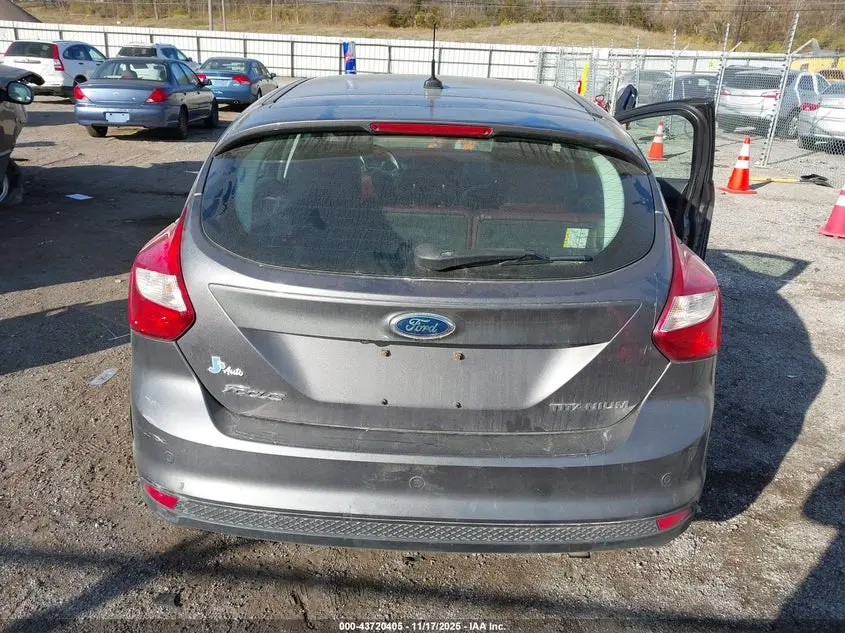 2012 FORD FOCUS TITANIUM