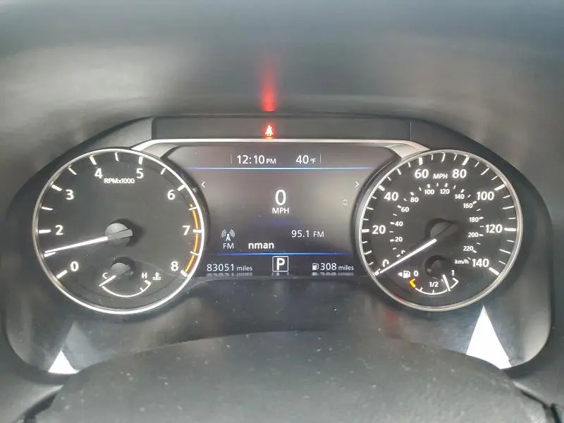 2022 NISSAN ALTIMA SR  