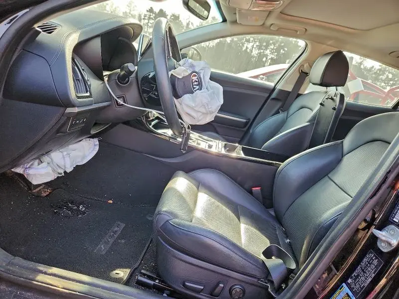 2019 KIA STINGER PREMIUM  