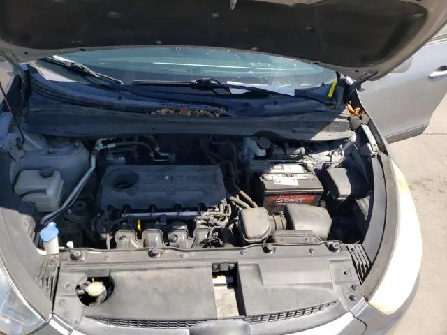 2011 HYUNDAI TUCSON GLS  
