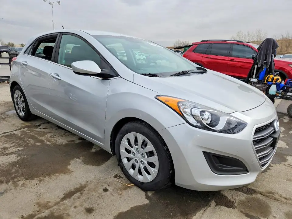 2017 HYUNDAI ELANTRA GT   