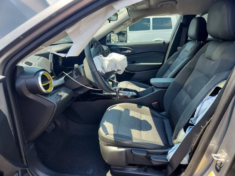 2025 CHEVROLET TRAX 1LT  
