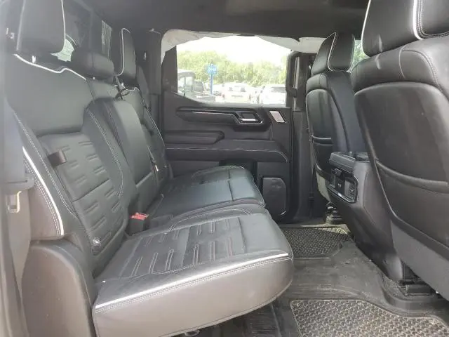 2023 GMC SIERRA K1500 AT4X  