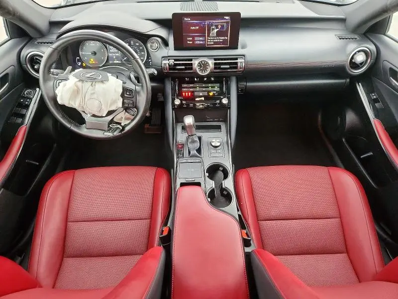 2021 LEXUS IS 300  
