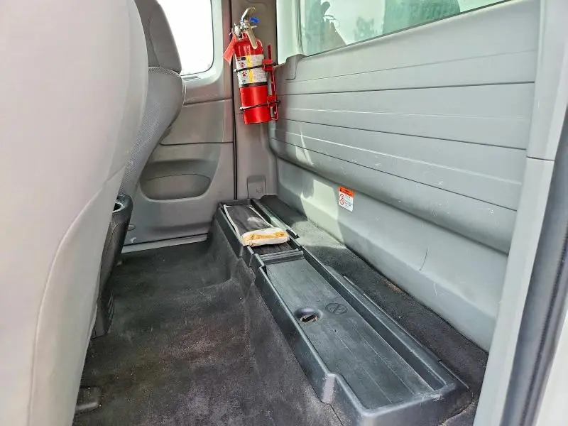 2015 TOYOTA TACOMA BASE  