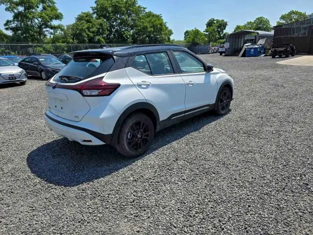 2024 NISSAN KICKS SR  