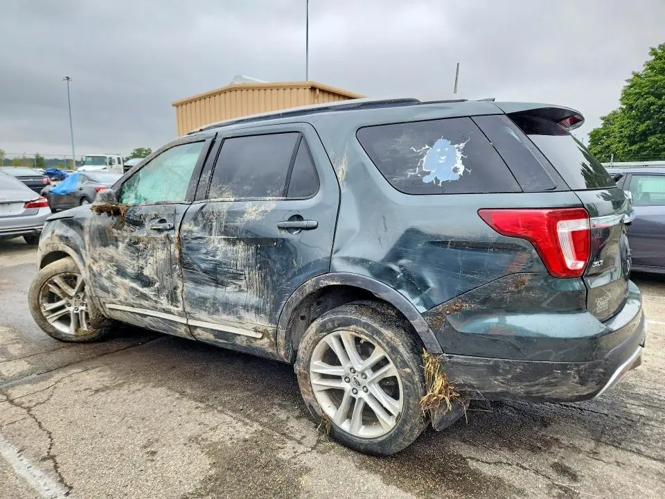 2016 FORD EXPLORER XLT  