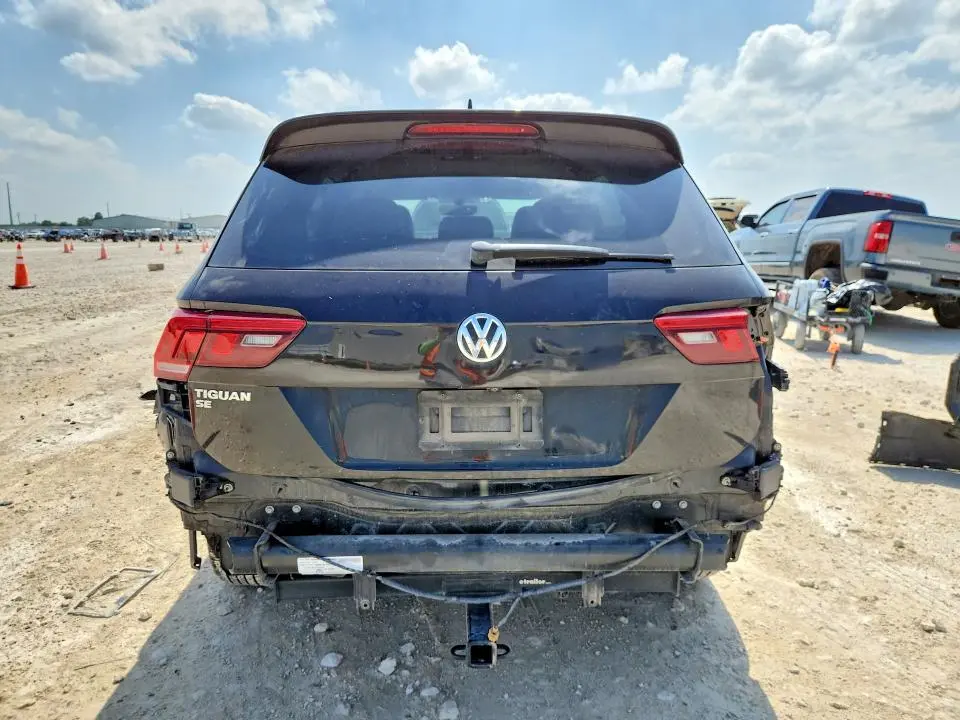 2019 VOLKSWAGEN TIGUAN SE  