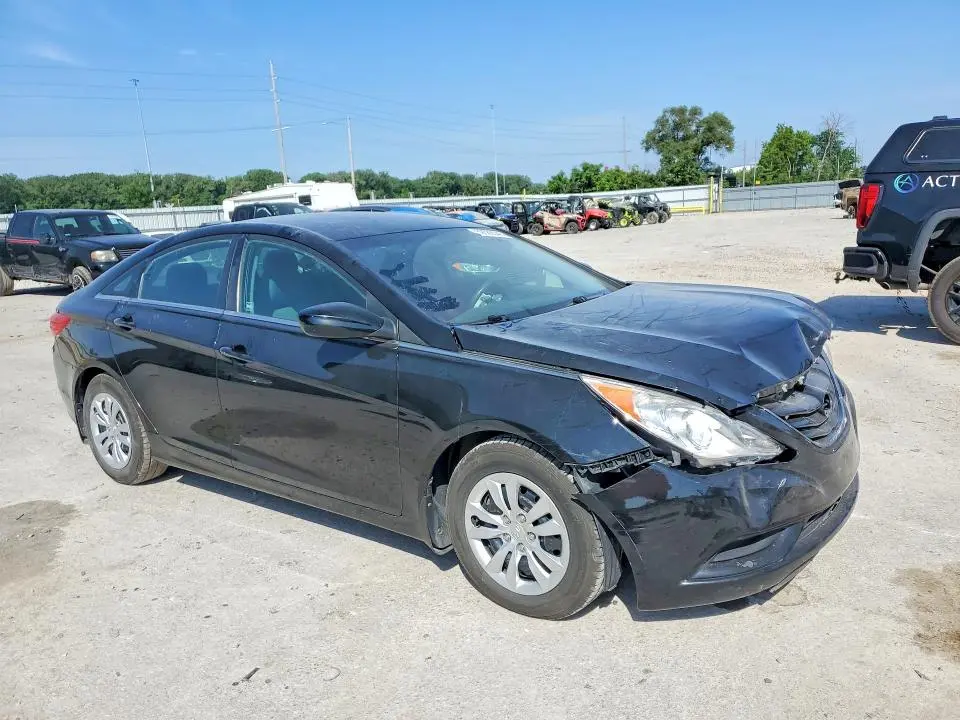 2011 HYUNDAI SONATA GLS  