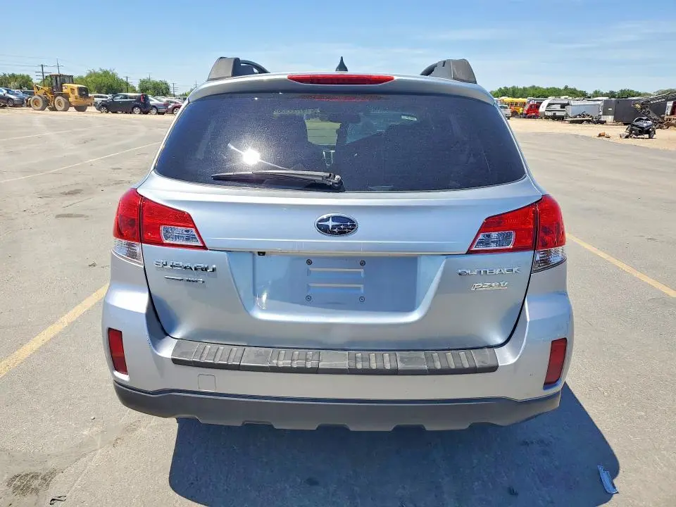 2013 SUBARU OUTBACK 2.5I LIMITED  