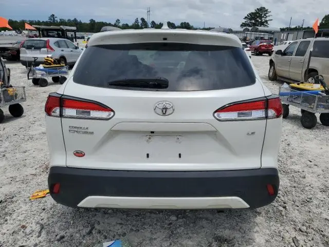 2024 TOYOTA COROLLA CROSS LE  