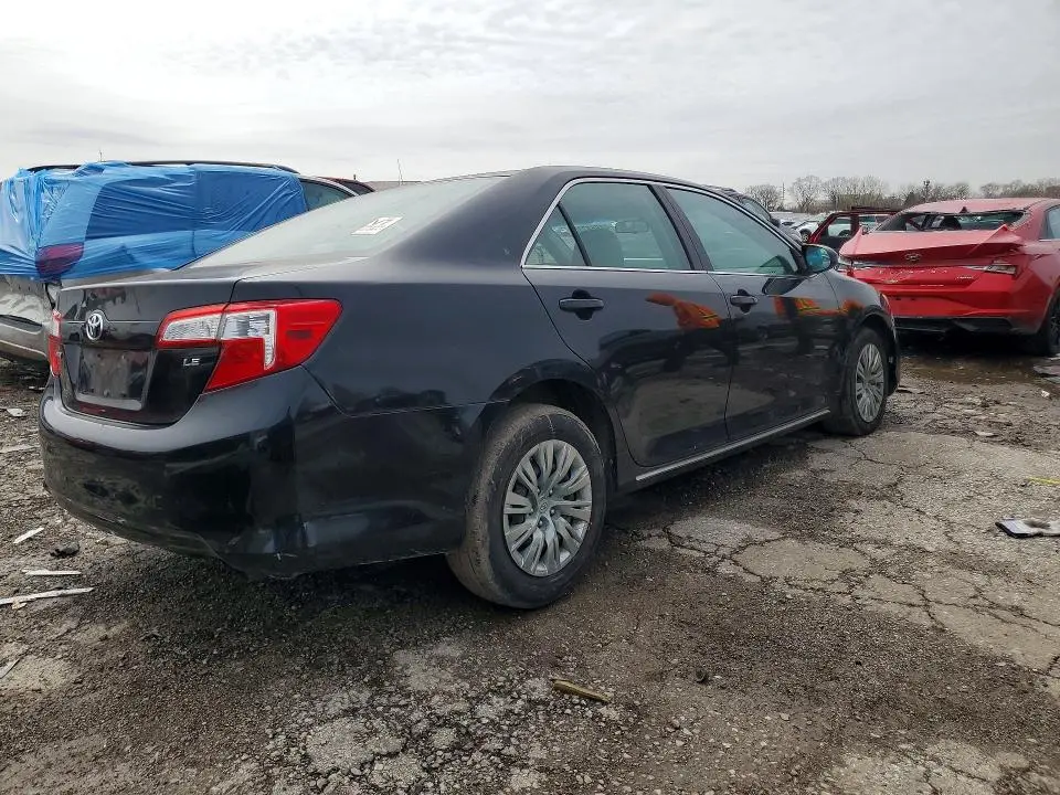 2012 TOYOTA CAMRY LE  