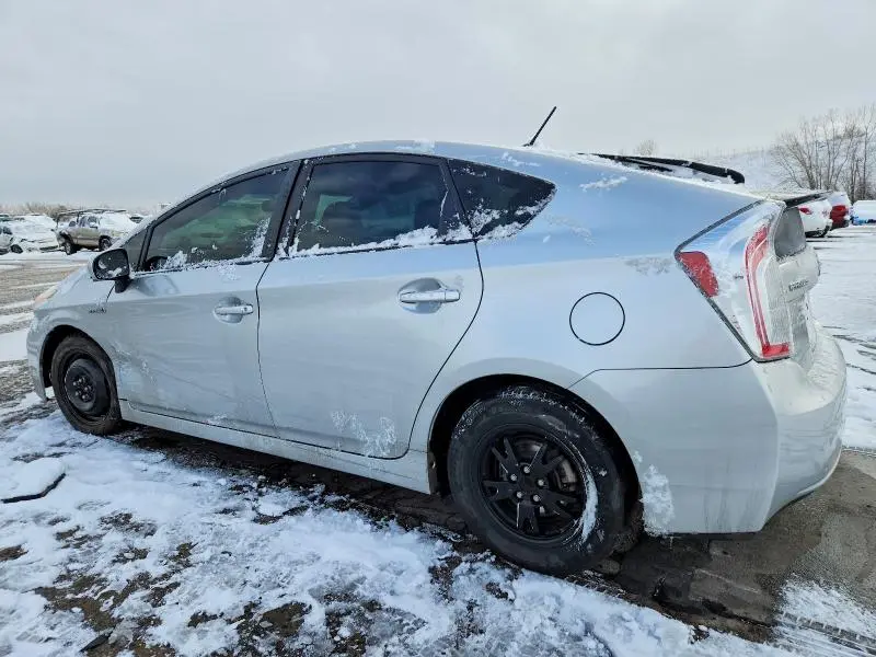 2013 TOYOTA PRIUS TWO  
