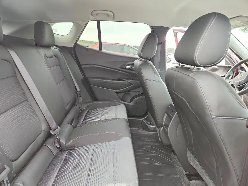 2025 CHEVROLET TRAX 1LT  