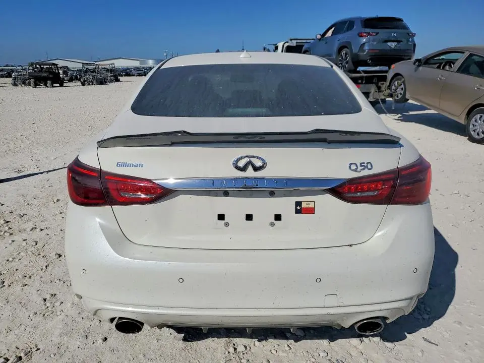 2021 INFINITI Q50 LUXE  