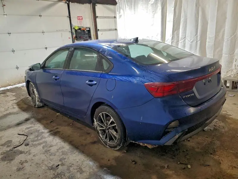 2022 KIA FORTE FE  