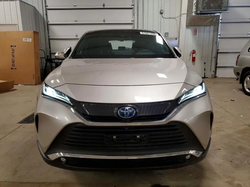 2023 TOYOTA VENZA LIMITED  