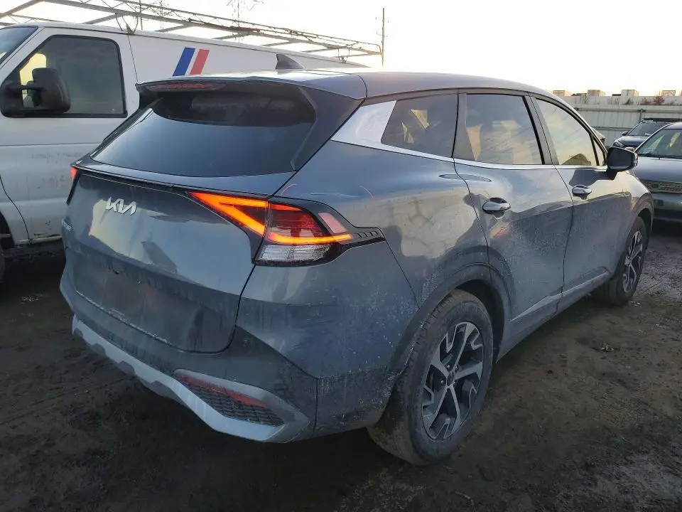 2023 KIA SPORTAGE EX  