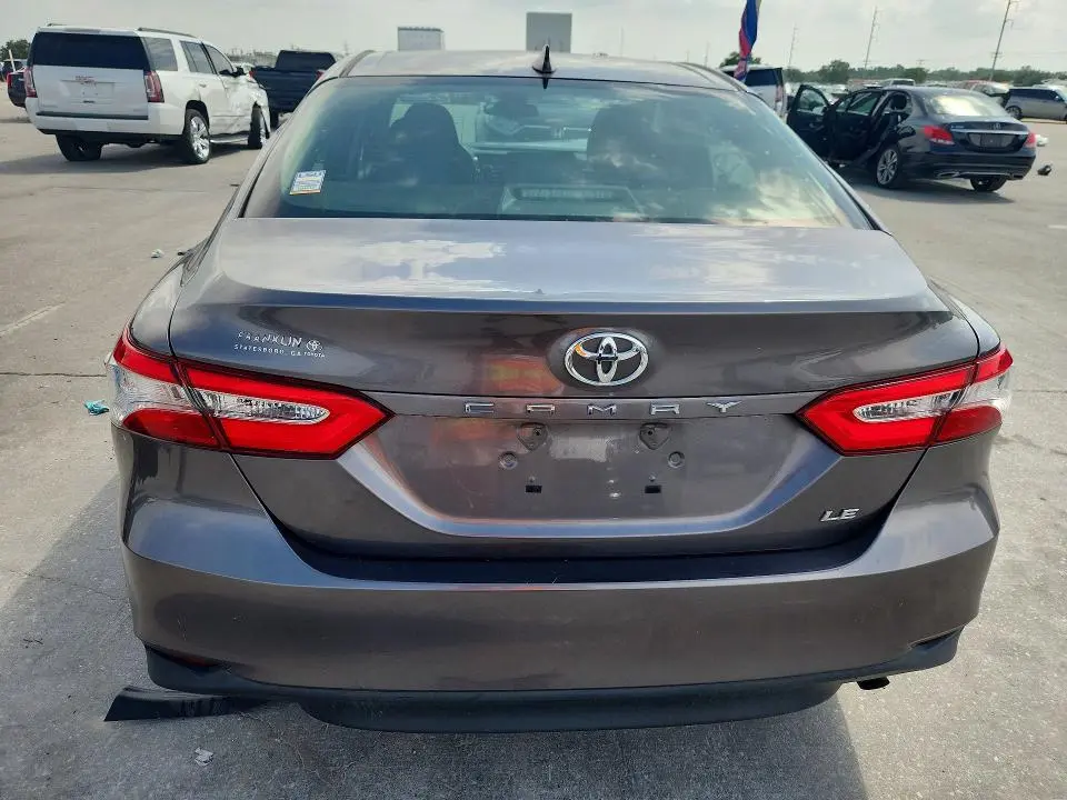 2020 TOYOTA CAMRY LE  