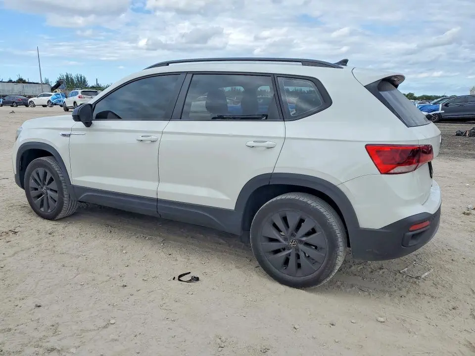 2024 VOLKSWAGEN TAOS S  