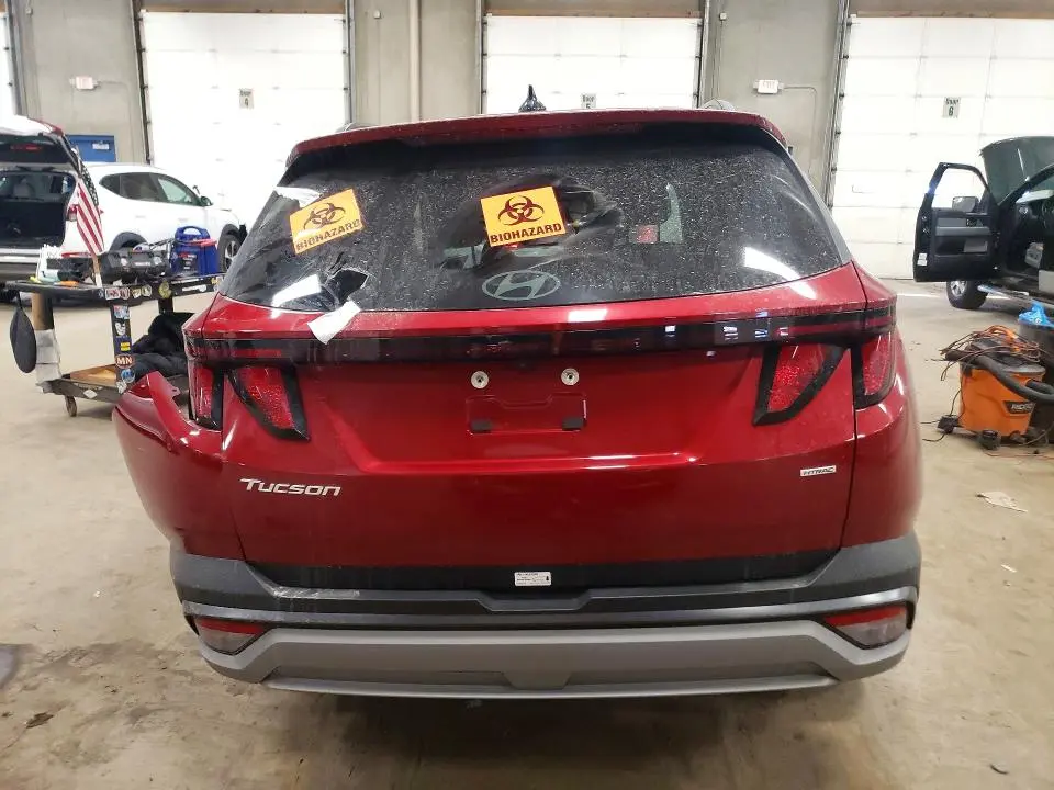 2025 HYUNDAI TUCSON SEL  