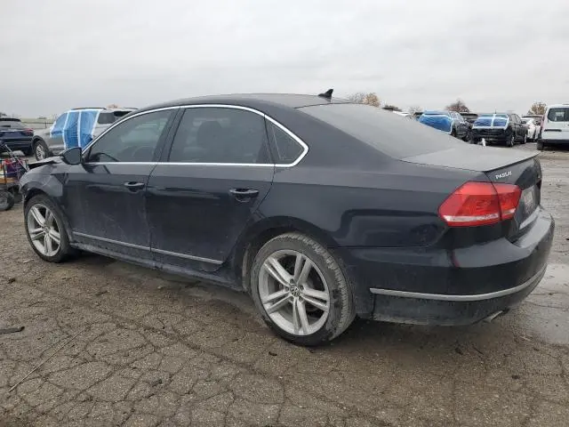 2012 VOLKSWAGEN PASSAT SE  