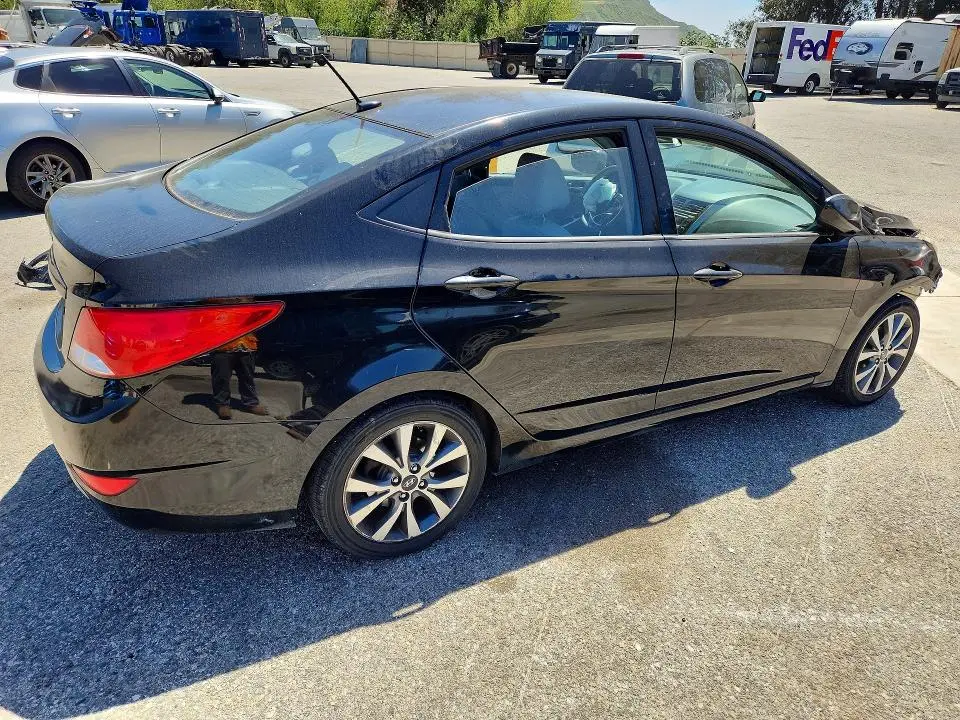 2017 HYUNDAI ACCENT SE  
