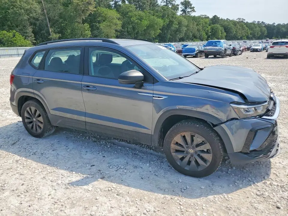 2024 VOLKSWAGEN TAOS S  