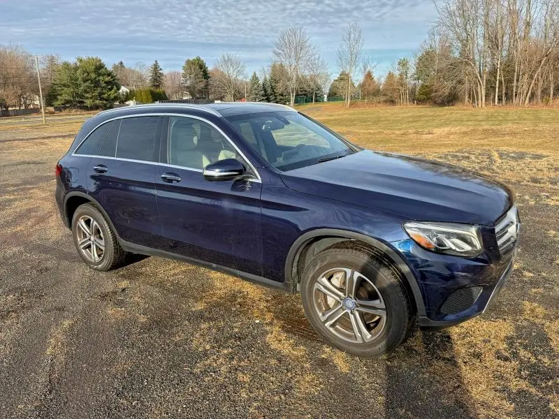 2017 MERCEDES-BENZ GLC 300 4MATIC  