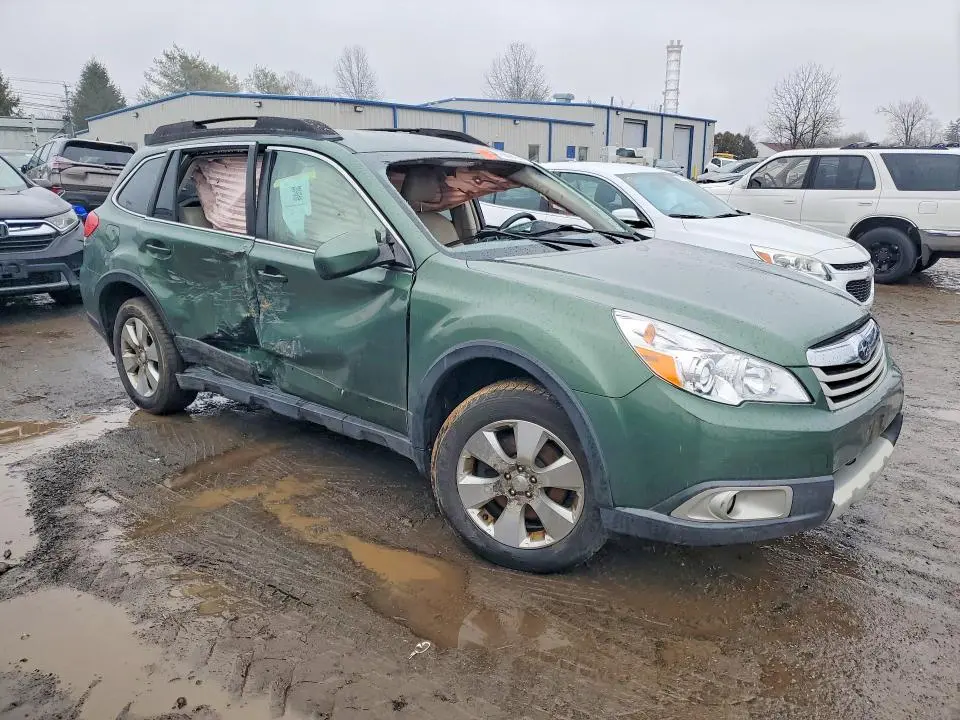 2010 SUBARU OUTBACK 3.6R LIMITED  