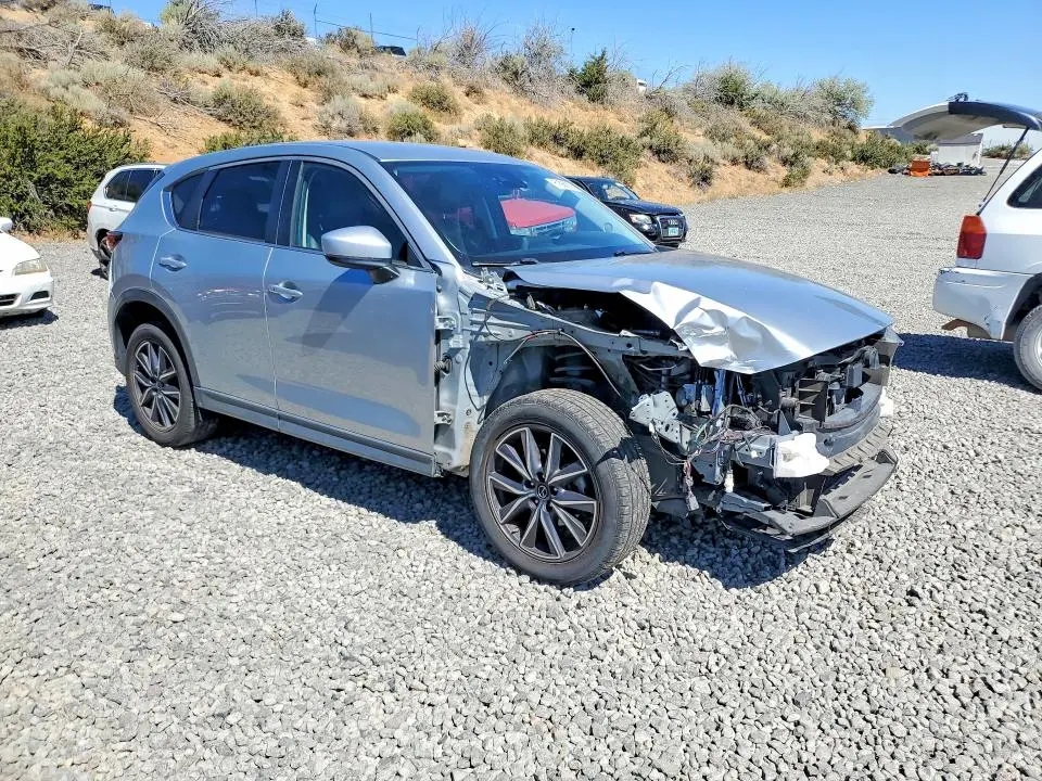 2018 MAZDA CX-5 TOURING  