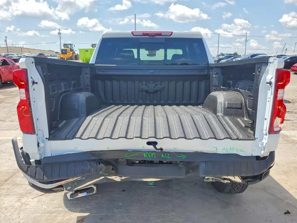 2026 CHEVROLET SILVERADO K1500 LTZ  