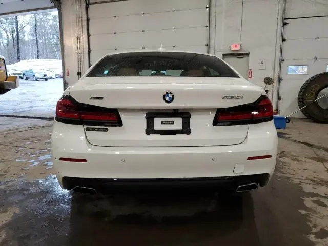 2021 BMW 530 XI