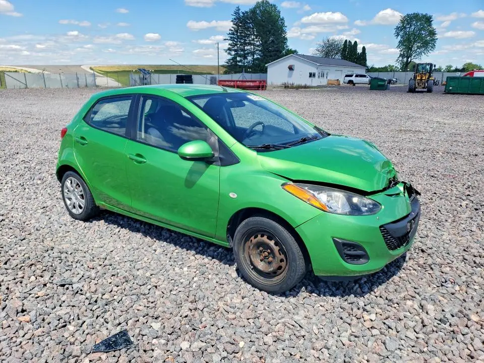 2012 MAZDA MAZDA2   