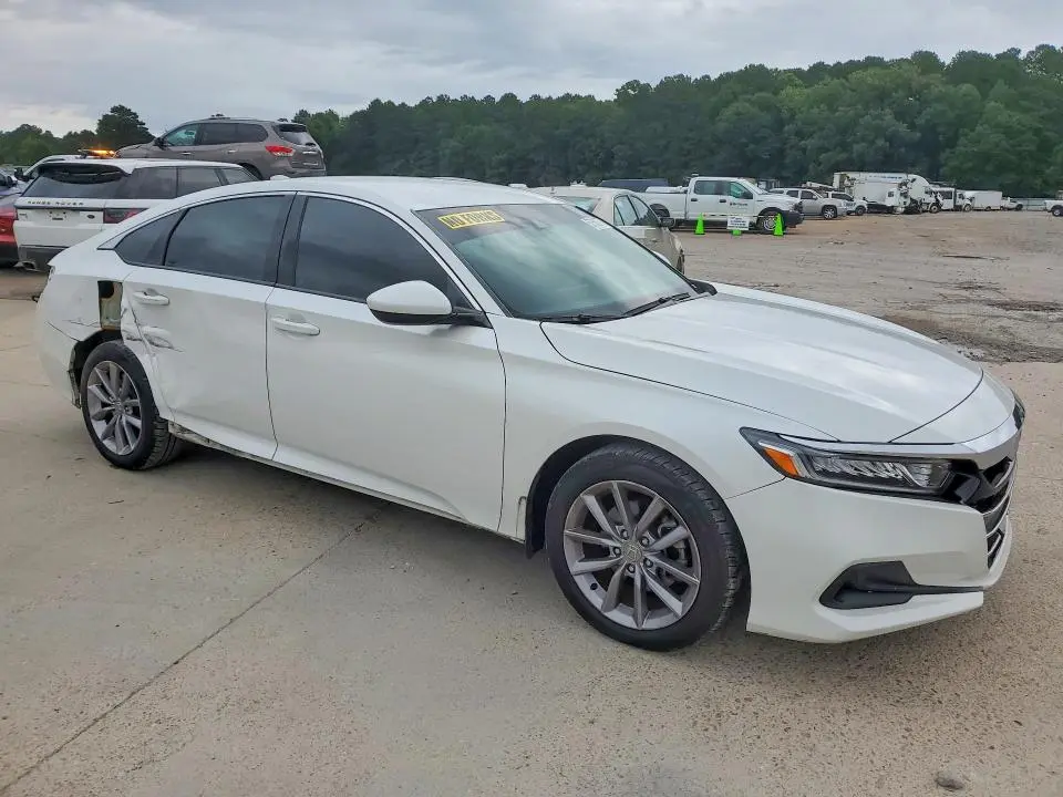 2021 HONDA ACCORD LX  