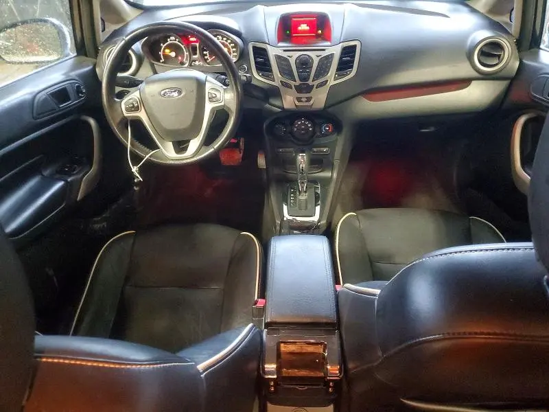 2011 FORD FIESTA SES  