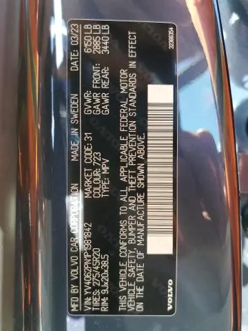 2023 VOLVO XC90 PLUS