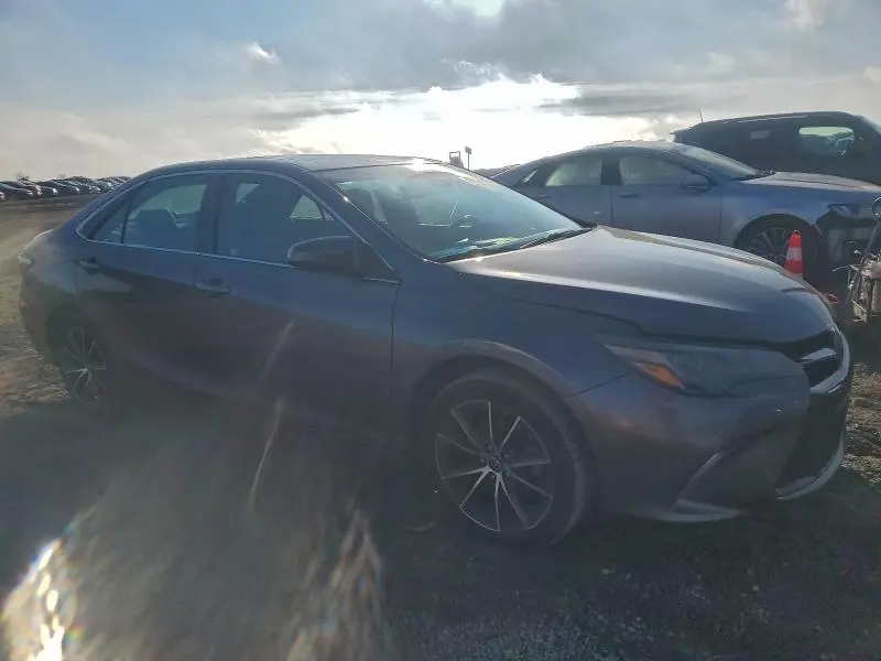 2016 TOYOTA CAMRY XSE  