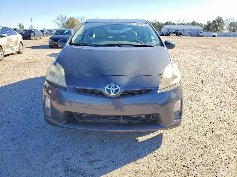 2011 TOYOTA PRIUS   