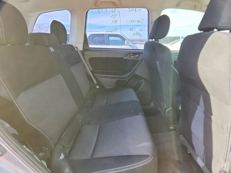 2015 SUBARU FORESTER 2.5I  