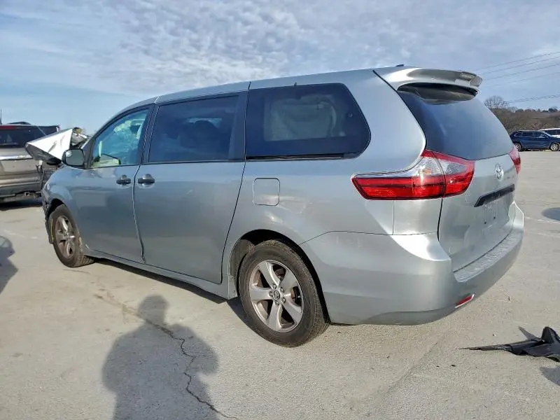 2020 TOYOTA SIENNA L  