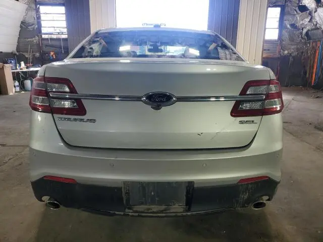 2018 FORD TAURUS SEL  