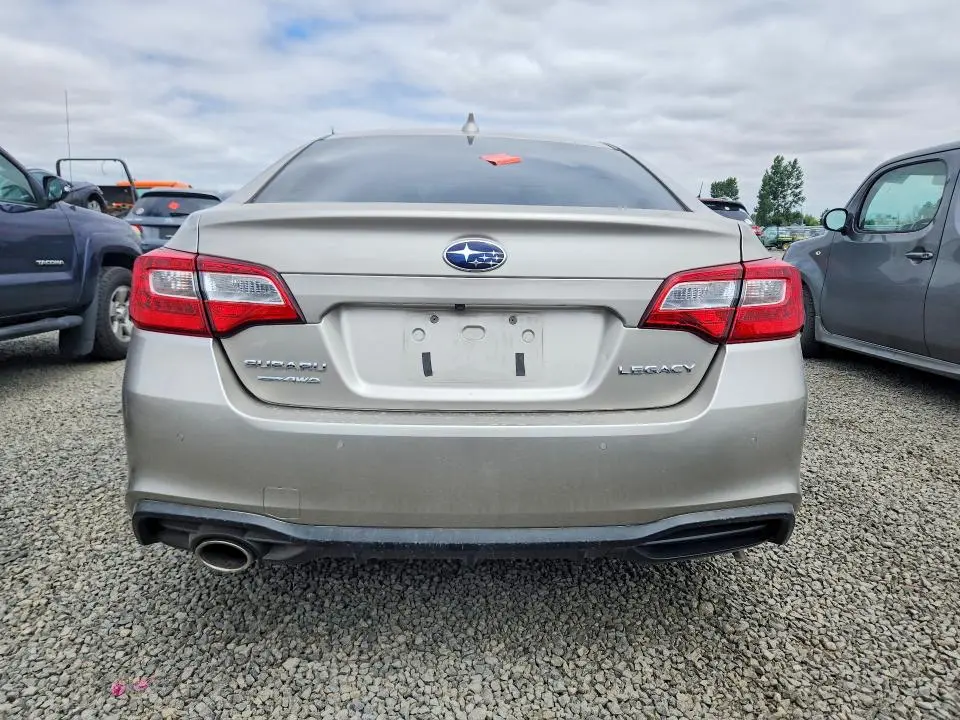 2018 SUBARU LEGACY 2.5I LIMITED  