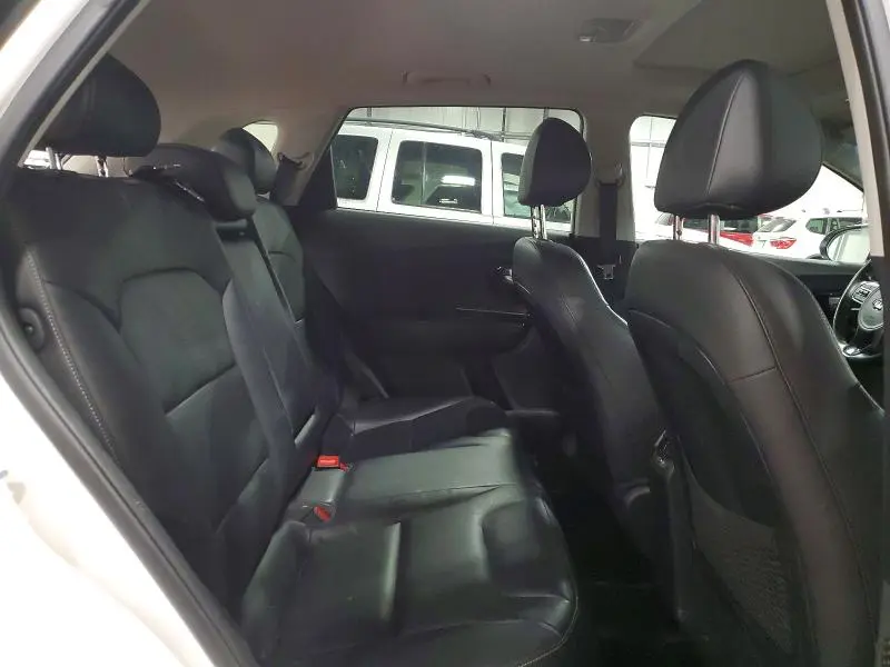 2017 KIA NIRO TOURING  