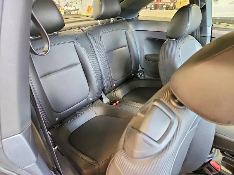 2018 VOLKSWAGEN BEETLE SE  