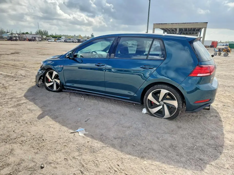 2018 VOLKSWAGEN GTI S  