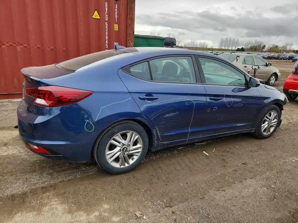 2019 HYUNDAI ELANTRA SE  