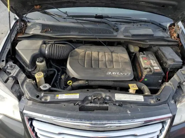 2011 CHRYSLER TOWN & COUNTRY TOURING  