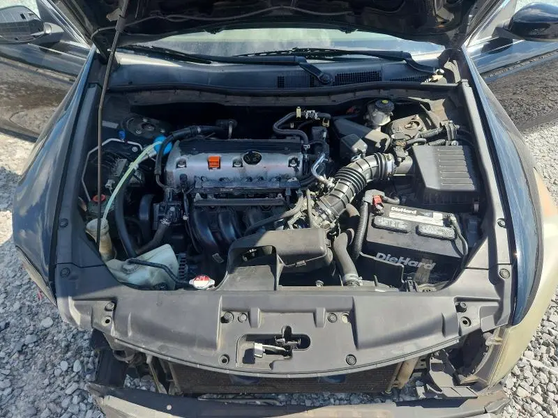 2010 HONDA ACCORD LX  